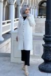 DÜĞMELİ YUMOŞ HIRKA  Krem