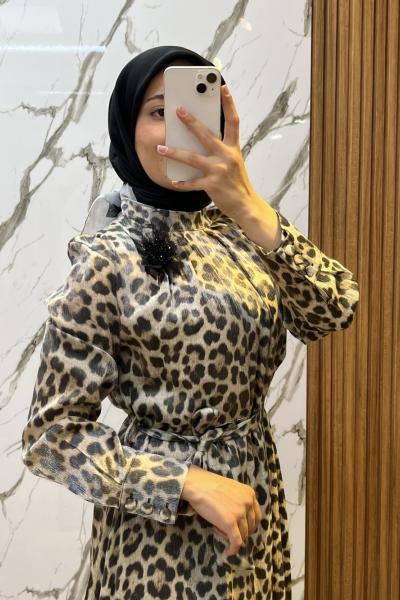 OTTO LEOPAR DESENLİ YANLARI FIRFIR DETAYLI ELBİSE Leopar