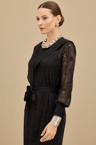 TIĞ TRİKO Dantel Efektli Kapüşonlu Uzun Kap SİYAH Siyah