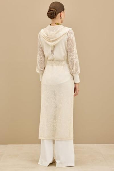 TIĞ TRİKO Dantel Efektli Kapüşonlu Uzun Kap SİYAH Bej